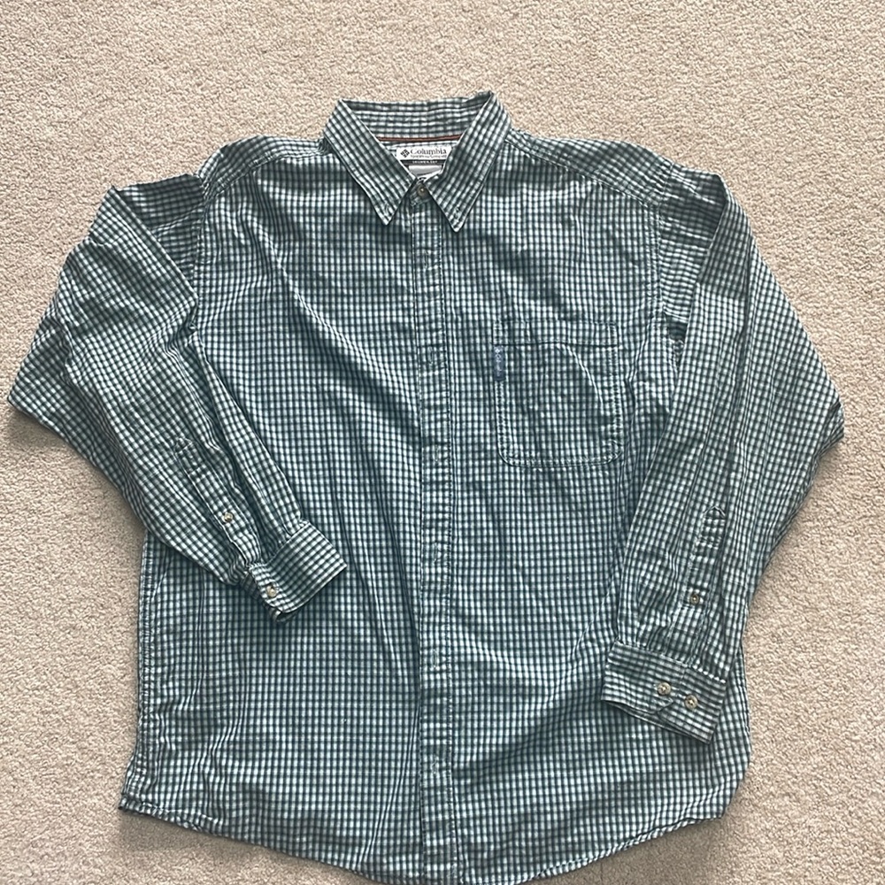 Plaid long sleeved shirt
